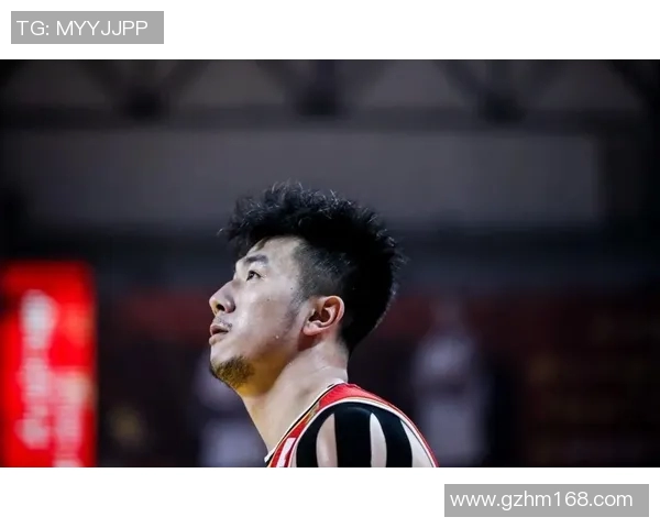 邹雨宸的艺术之路：从初学者到当代舞台的璀璨明星